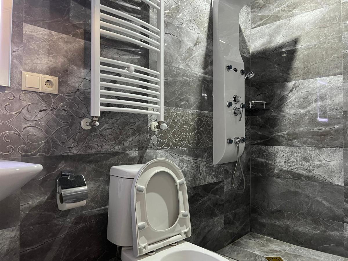 Cosy Apartment In The City Centre Tbilisi Exterior foto